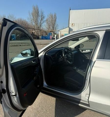 Серый Форд Фокус, объемом двигателя 1.5 л и пробегом 185 тыс. км за 15500 $, фото 14 на Automoto.ua