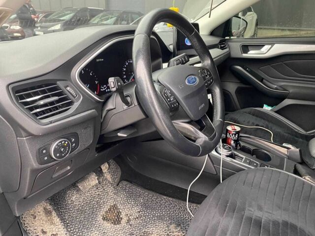 Серый Форд Фокус, объемом двигателя 1.5 л и пробегом 243 тыс. км за 11500 $, фото 10 на Automoto.ua