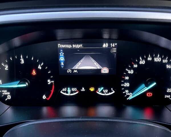 Серый Форд Фокус, объемом двигателя 1.5 л и пробегом 190 тыс. км за 13200 $, фото 17 на Automoto.ua