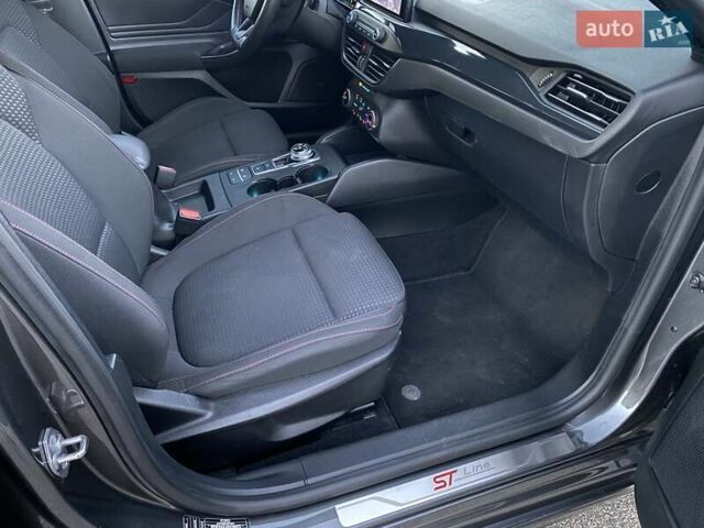 Серый Форд Фокус, объемом двигателя 1.5 л и пробегом 158 тыс. км за 14700 $, фото 24 на Automoto.ua