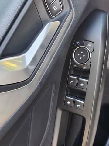 Серый Форд Фокус, объемом двигателя 2 л и пробегом 235 тыс. км за 13499 $, фото 15 на Automoto.ua