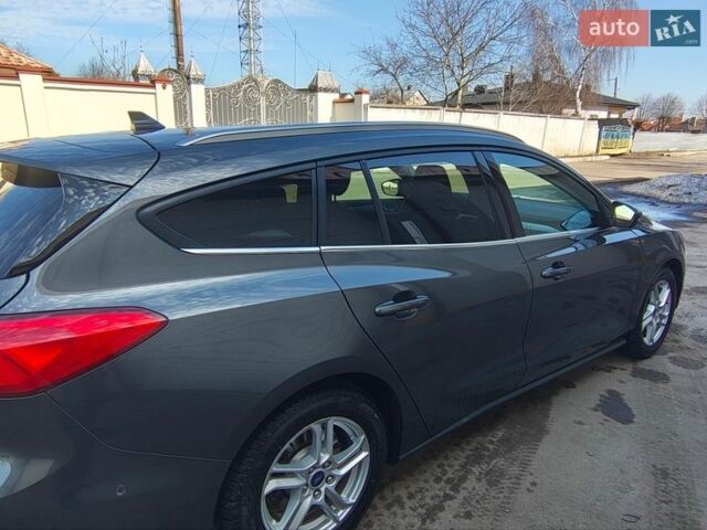 Серый Форд Фокус, объемом двигателя 1.5 л и пробегом 163 тыс. км за 16500 $, фото 21 на Automoto.ua