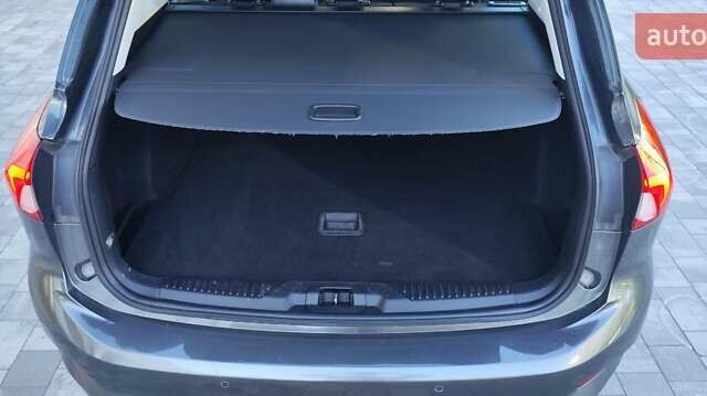 Серый Форд Фокус, объемом двигателя 2 л и пробегом 235 тыс. км за 13499 $, фото 16 на Automoto.ua