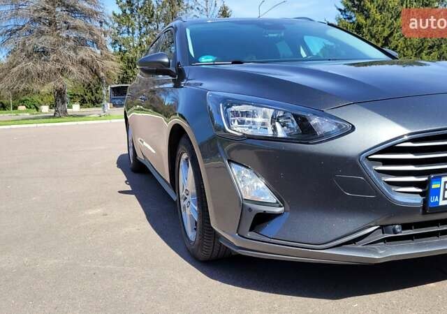 Серый Форд Фокус, объемом двигателя 2 л и пробегом 193 тыс. км за 18000 $, фото 3 на Automoto.ua