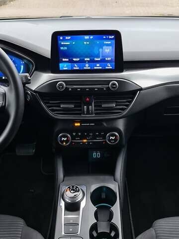 Сірий Форд Фокус, об'ємом двигуна 1.5 л та пробігом 145 тис. км за 14500 $, фото 17 на Automoto.ua