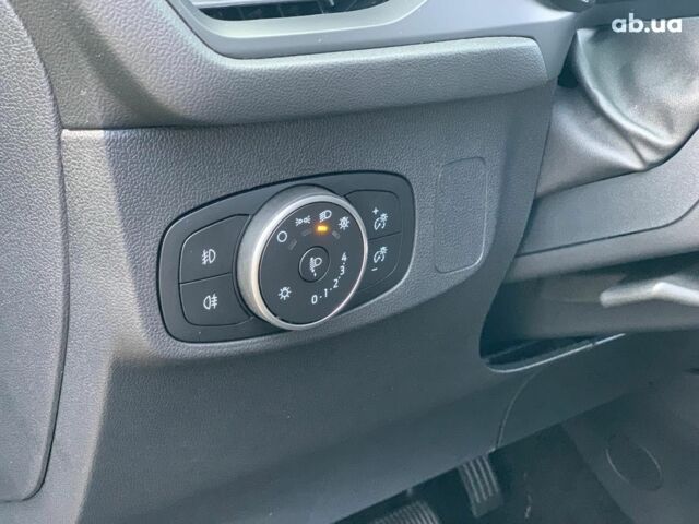 Сірий Форд Фокус, об'ємом двигуна 1.5 л та пробігом 137 тис. км за 15990 $, фото 19 на Automoto.ua