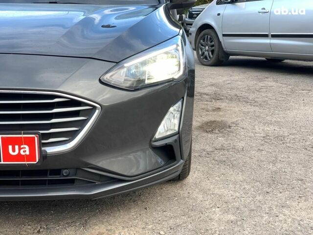 Сірий Форд Фокус, об'ємом двигуна 1.5 л та пробігом 137 тис. км за 15990 $, фото 9 на Automoto.ua