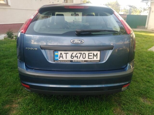 Синий Форд Фокус, объемом двигателя 0 л и пробегом 255 тыс. км за 4750 $, фото 5 на Automoto.ua