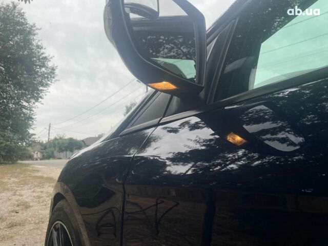 Синий Форд Фокус, объемом двигателя 1.9 л и пробегом 52 тыс. км за 12500 $, фото 5 на Automoto.ua