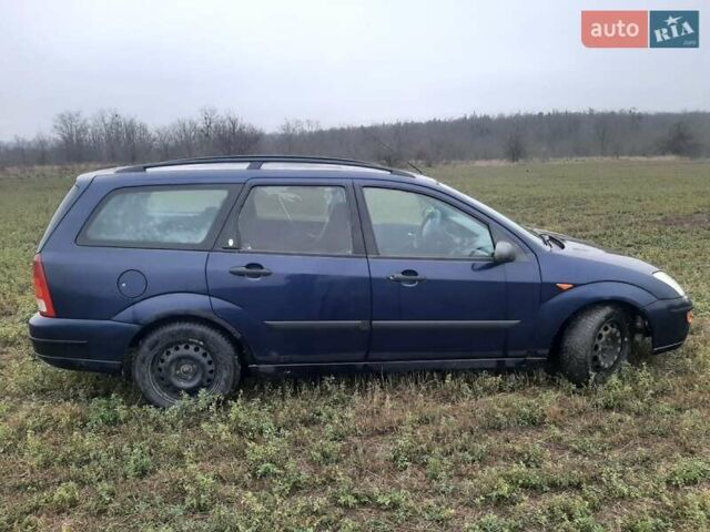 Синій Форд Фокус, об'ємом двигуна 1.6 л та пробігом 390 тис. км за 1100 $, фото 7 на Automoto.ua