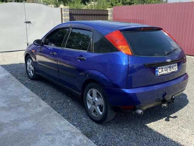 Синій Форд Фокус, об'ємом двигуна 1.6 л та пробігом 188 тис. км за 2402 $, фото 6 на Automoto.ua