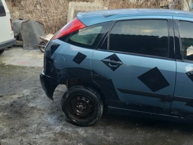 Синій Форд Фокус, об'ємом двигуна 1.8 л та пробігом 300 тис. км за 750 $, фото 9 на Automoto.ua