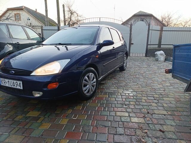 Синий Форд Фокус, объемом двигателя 1.8 л и пробегом 250 тыс. км за 950 $, фото 3 на Automoto.ua