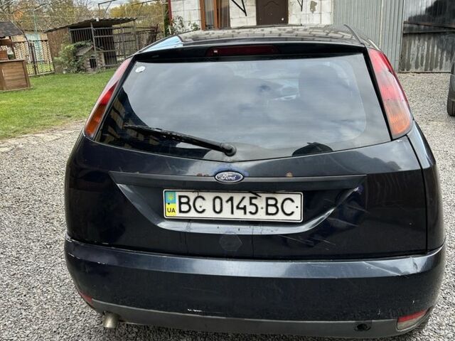 Синий Форд Фокус, объемом двигателя 1.8 л и пробегом 380 тыс. км за 850 $, фото 3 на Automoto.ua