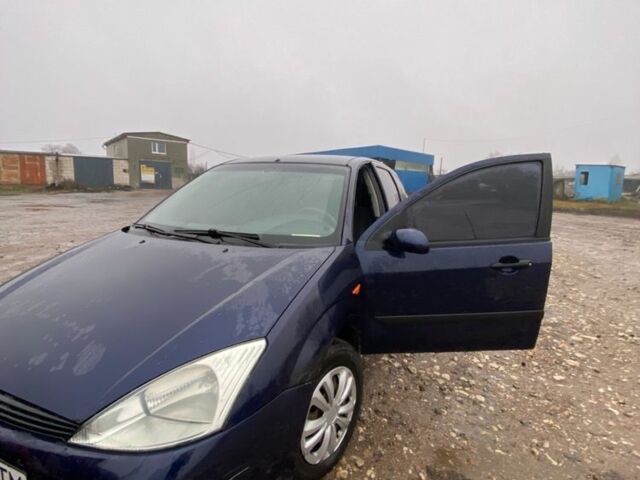 Синій Форд Фокус, об'ємом двигуна 1.8 л та пробігом 255 тис. км за 1800 $, фото 7 на Automoto.ua