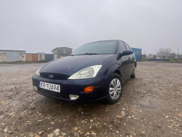 Синій Форд Фокус, об'ємом двигуна 1.8 л та пробігом 255 тис. км за 1800 $, фото 8 на Automoto.ua