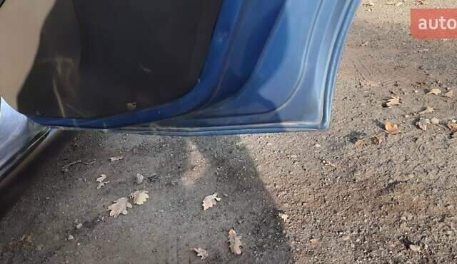 Синий Форд Фокус, объемом двигателя 1.8 л и пробегом 222 тыс. км за 3500 $, фото 13 на Automoto.ua