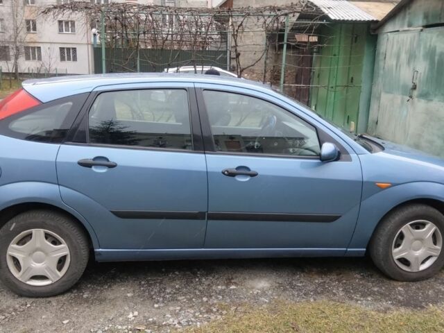 Синій Форд Фокус, об'ємом двигуна 1.6 л та пробігом 244 тис. км за 3000 $, фото 1 на Automoto.ua