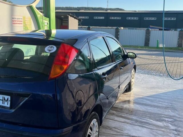 Синій Форд Фокус, об'ємом двигуна 1.6 л та пробігом 309 тис. км за 2300 $, фото 6 на Automoto.ua