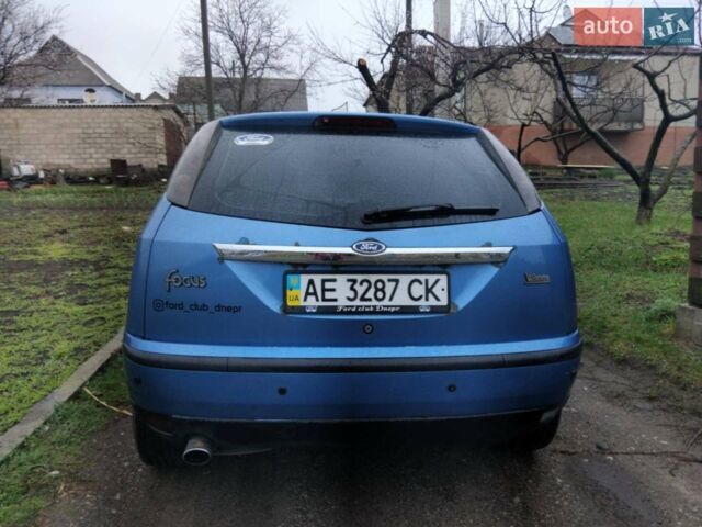 Синий Форд Фокус, объемом двигателя 1.6 л и пробегом 300 тыс. км за 2300 $, фото 3 на Automoto.ua