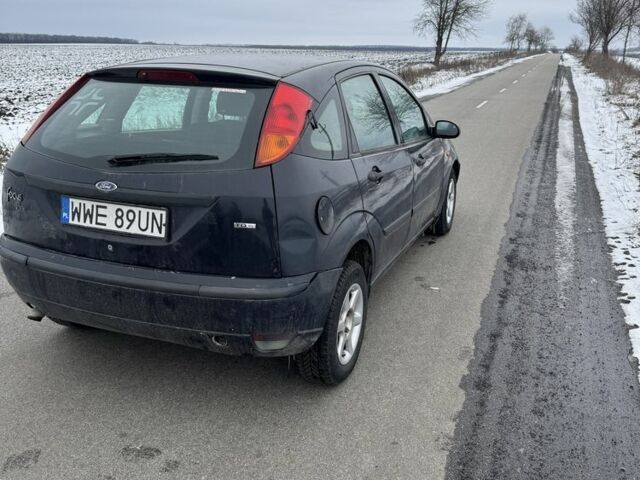 Синий Форд Фокус, объемом двигателя 1.8 л и пробегом 215 тыс. км за 1250 $, фото 1 на Automoto.ua