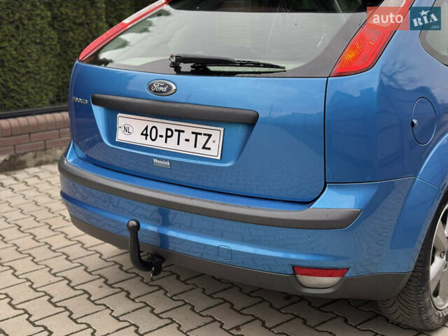 Синій Форд Фокус, об'ємом двигуна 1.6 л та пробігом 220 тис. км за 4500 $, фото 13 на Automoto.ua