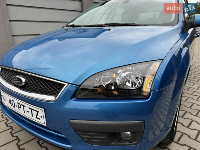 Синій Форд Фокус, об'ємом двигуна 1.6 л та пробігом 220 тис. км за 4500 $, фото 1 на Automoto.ua