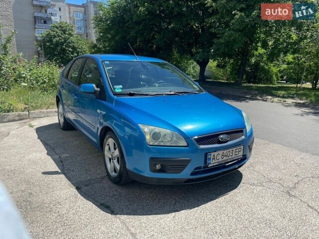 Синій Форд Фокус, об'ємом двигуна 2 л та пробігом 455 тис. км за 3200 $, фото 1 на Automoto.ua