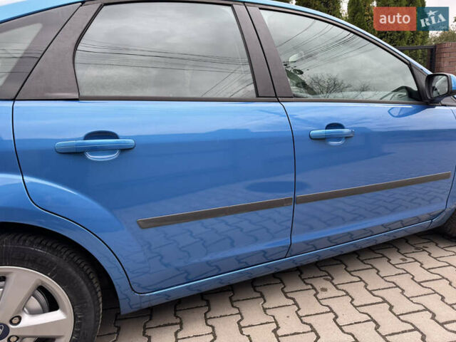 Синій Форд Фокус, об'ємом двигуна 1.6 л та пробігом 220 тис. км за 4500 $, фото 9 на Automoto.ua