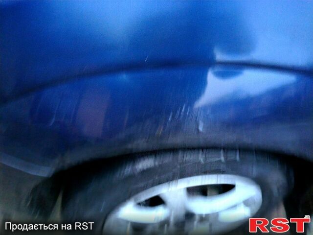 Синій Форд Фокус, об'ємом двигуна 1.6 л та пробігом 32000 тис. км за 2200 $, фото 8 на Automoto.ua