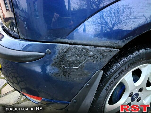 Синій Форд Фокус, об'ємом двигуна 1.6 л та пробігом 32000 тис. км за 2200 $, фото 7 на Automoto.ua