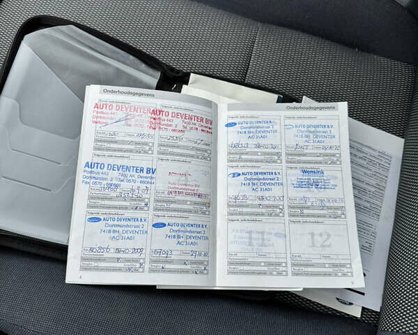 Синій Форд Фокус, об'ємом двигуна 1.6 л та пробігом 220 тис. км за 4500 $, фото 24 на Automoto.ua