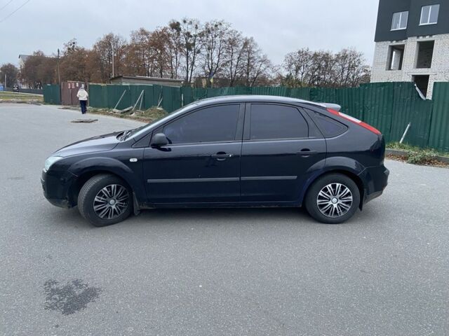 Синий Форд Фокус, объемом двигателя 1.4 л и пробегом 302 тыс. км за 4250 $, фото 1 на Automoto.ua