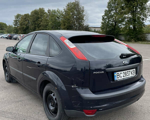 Синій Форд Фокус, об'ємом двигуна 1.39 л та пробігом 224 тис. км за 3099 $, фото 7 на Automoto.ua