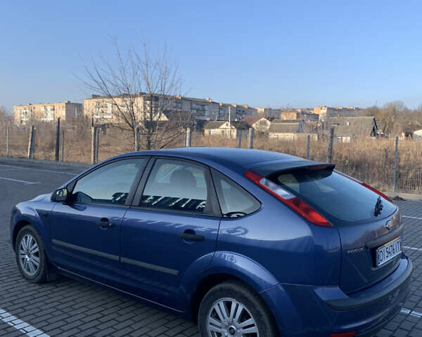 Синий Форд Фокус, объемом двигателя 1.56 л и пробегом 250 тыс. км за 4200 $, фото 13 на Automoto.ua