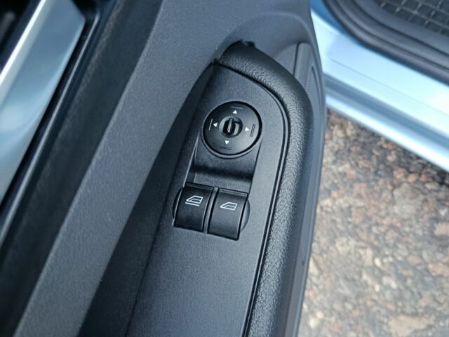 Синий Форд Фокус, объемом двигателя 1.6 л и пробегом 347 тыс. км за 4700 $, фото 10 на Automoto.ua