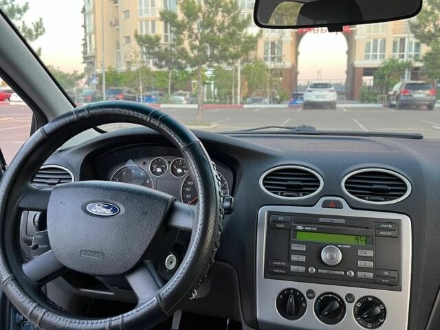 Синий Форд Фокус, объемом двигателя 1.6 л и пробегом 192 тыс. км за 3800 $, фото 11 на Automoto.ua