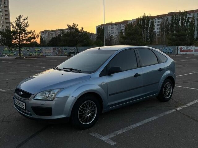 Синий Форд Фокус, объемом двигателя 1.6 л и пробегом 192 тыс. км за 3800 $, фото 1 на Automoto.ua