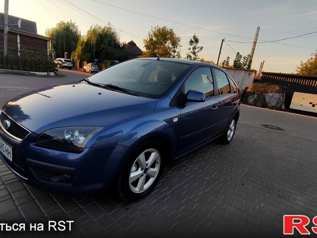 Синій Форд Фокус, об'ємом двигуна 1.6 л та пробігом 260 тис. км за 4800 $, фото 4 на Automoto.ua