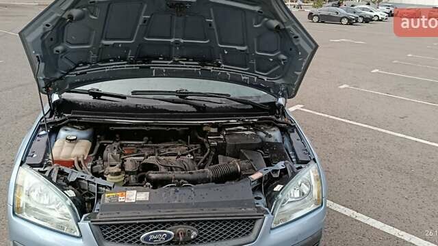 Форд Фокус 2005 в Николаеве на Automoto.ua Синий Форд Фокус, объемом двигателя 1.6 л и пробегом 202 тыс. км за 5350 $, фото 5 на Automoto.ua