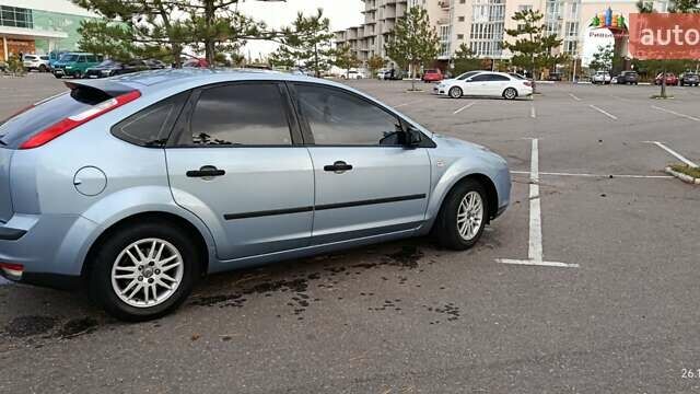 Форд Фокус 2005 в Николаеве на Automoto.ua Синий Форд Фокус, объемом двигателя 1.6 л и пробегом 202 тыс. км за 5350 $, фото 6 на Automoto.ua
