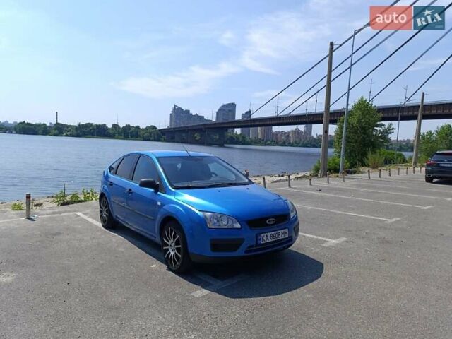 Синий Форд Фокус, объемом двигателя 1.6 л и пробегом 220 тыс. км за 6300 $, фото 13 на Automoto.ua