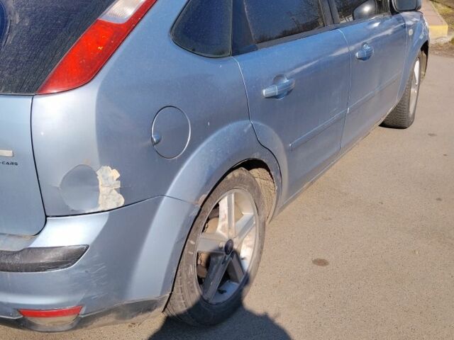 Синий Форд Фокус, объемом двигателя 2 л и пробегом 368 тыс. км за 3000 $, фото 2 на Automoto.ua