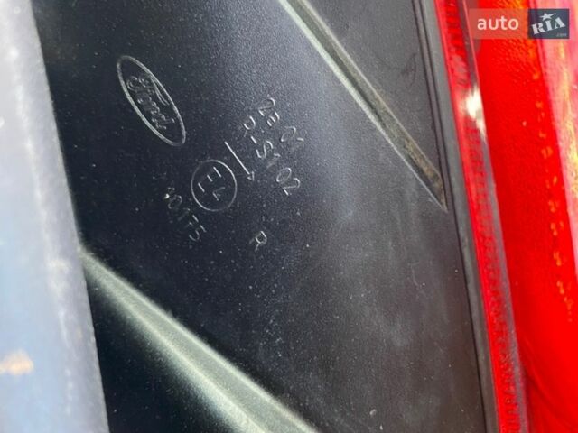 Синий Форд Фокус, объемом двигателя 1.4 л и пробегом 200 тыс. км за 4600 $, фото 35 на Automoto.ua