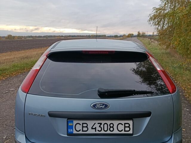 Синий Форд Фокус, объемом двигателя 1.6 л и пробегом 347 тыс. км за 4700 $, фото 4 на Automoto.ua