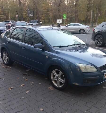 Форд Фокус 2005 в Хмельницком на Automoto.ua Синий Форд Фокус, объемом двигателя 1.56 л и пробегом 297 тыс. км за 3800 $, фото 5 на Automoto.ua