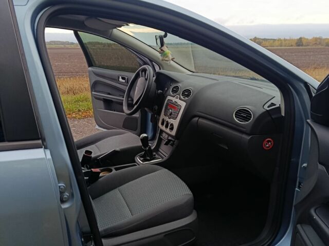 Синий Форд Фокус, объемом двигателя 1.6 л и пробегом 347 тыс. км за 4700 $, фото 14 на Automoto.ua