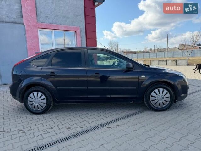 Синий Форд Фокус, объемом двигателя 1.39 л и пробегом 199 тыс. км за 3450 $, фото 5 на Automoto.ua