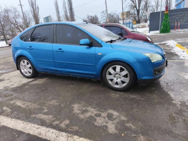 Синий Форд Фокус, объемом двигателя 2 л и пробегом 345 тыс. км за 4500 $, фото 3 на Automoto.ua