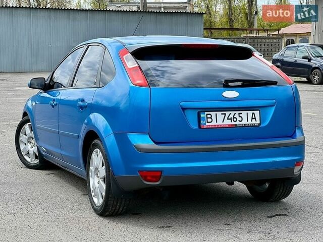 Синий Форд Фокус, объемом двигателя 2 л и пробегом 350 тыс. км за 3550 $, фото 3 на Automoto.ua